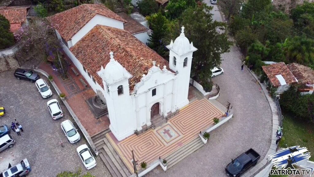 Iglecia Catolica De Santa Lucia