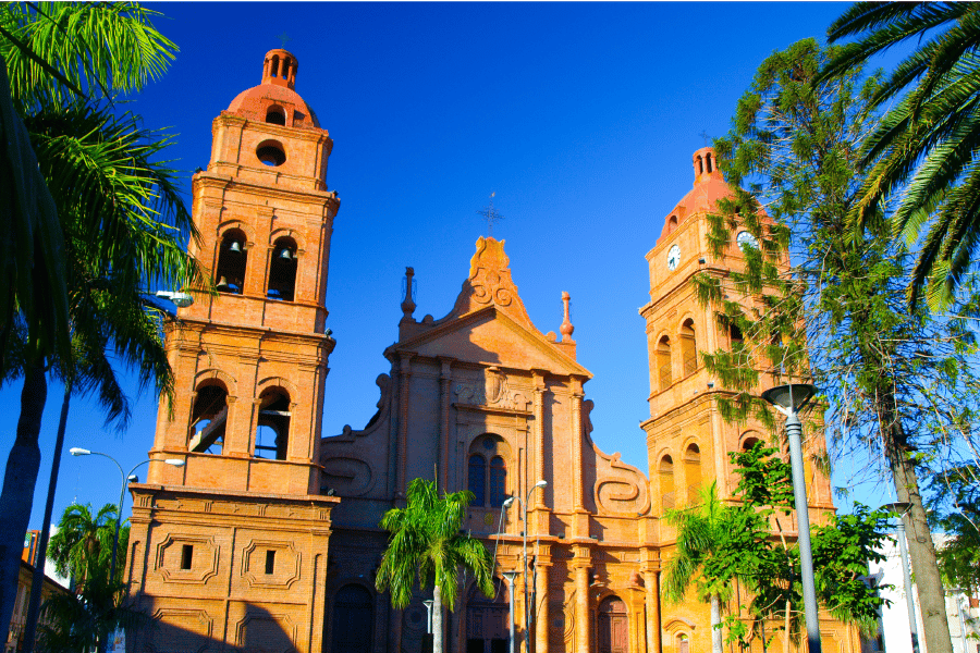 Iglesias Católicas En Santa Cruz