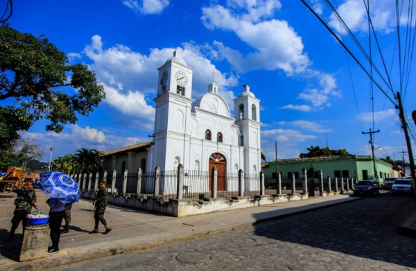 Iglesias Católicas En Sebastian